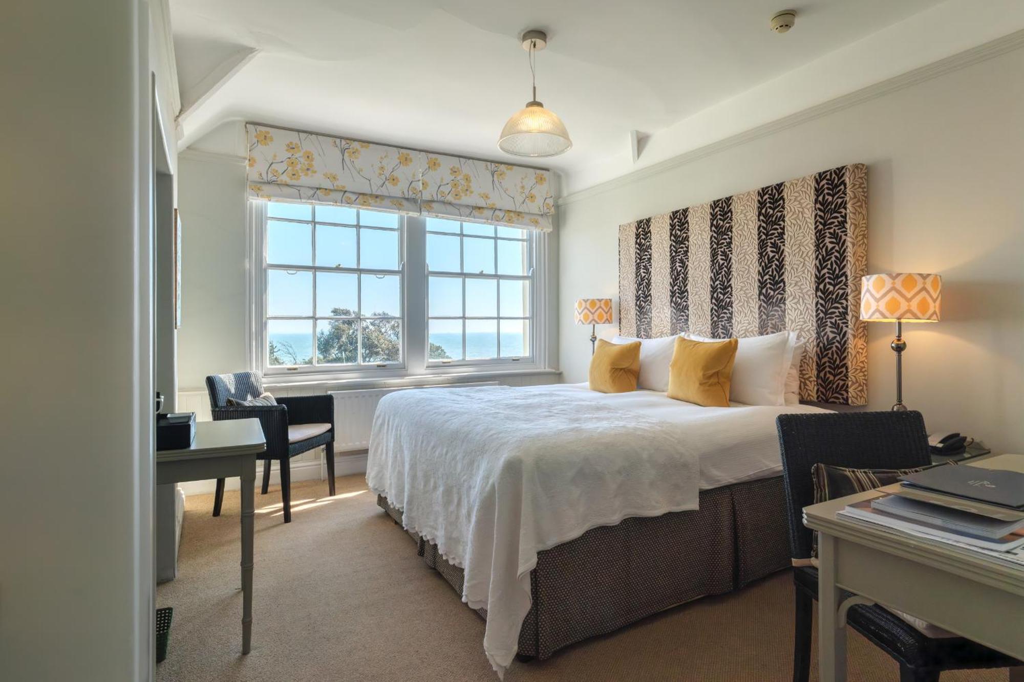 Alexandra Hotel & Restaurant Lyme Regis Buitenkant foto