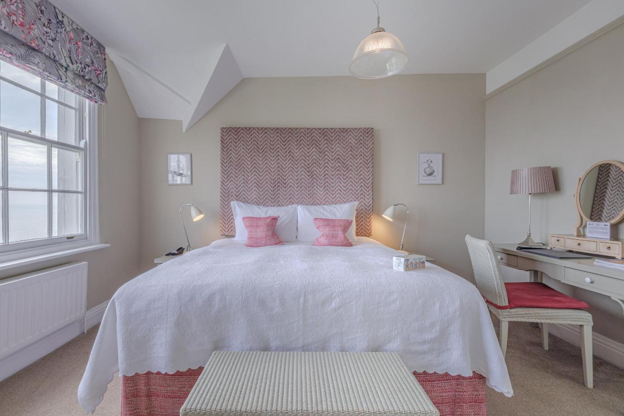 Alexandra Hotel & Restaurant Lyme Regis Buitenkant foto