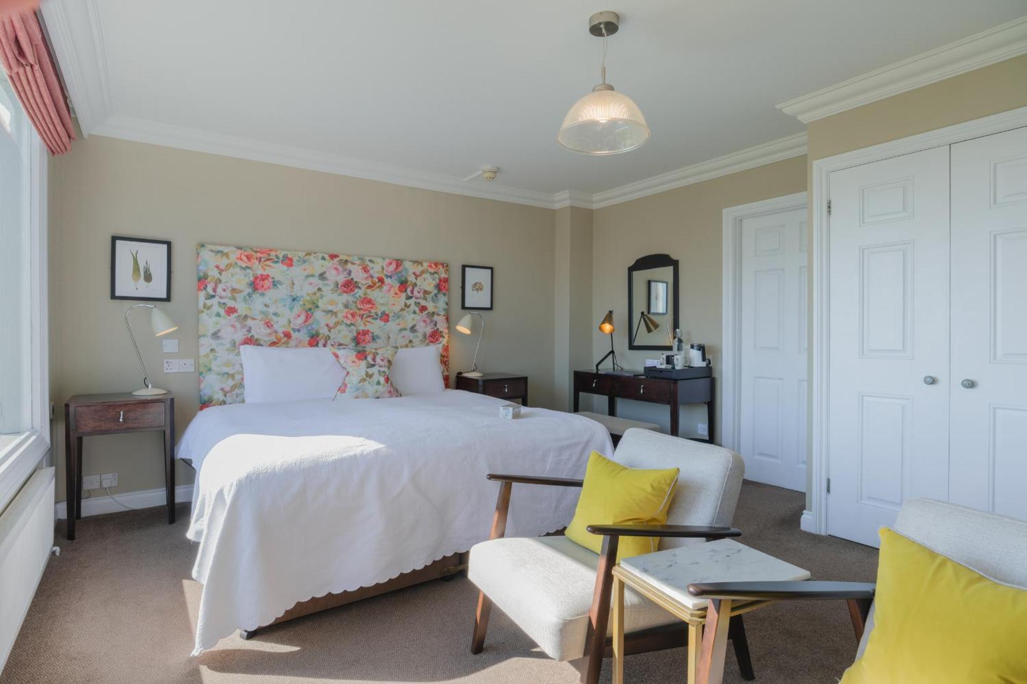 Alexandra Hotel & Restaurant Lyme Regis Buitenkant foto