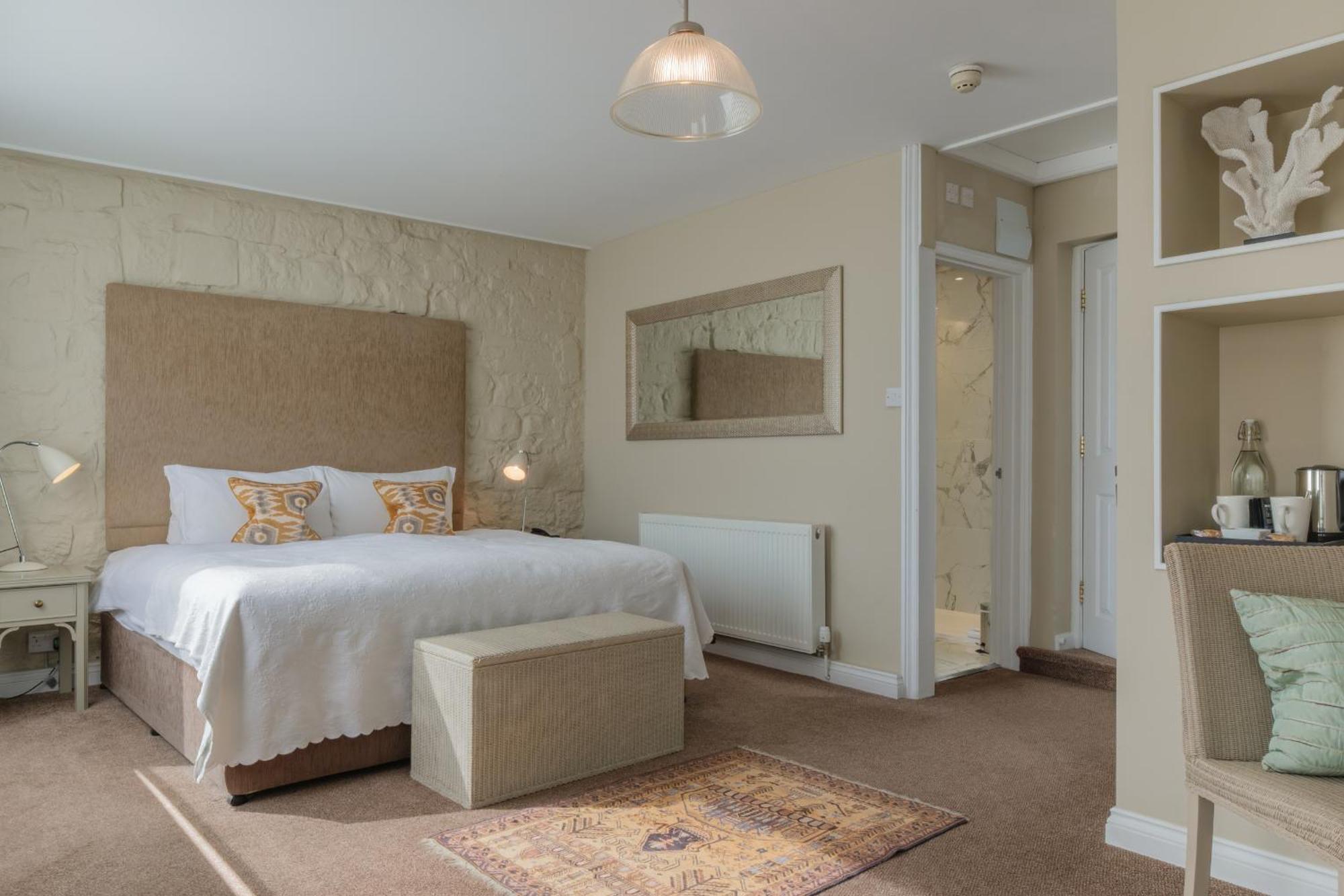 Alexandra Hotel & Restaurant Lyme Regis Buitenkant foto